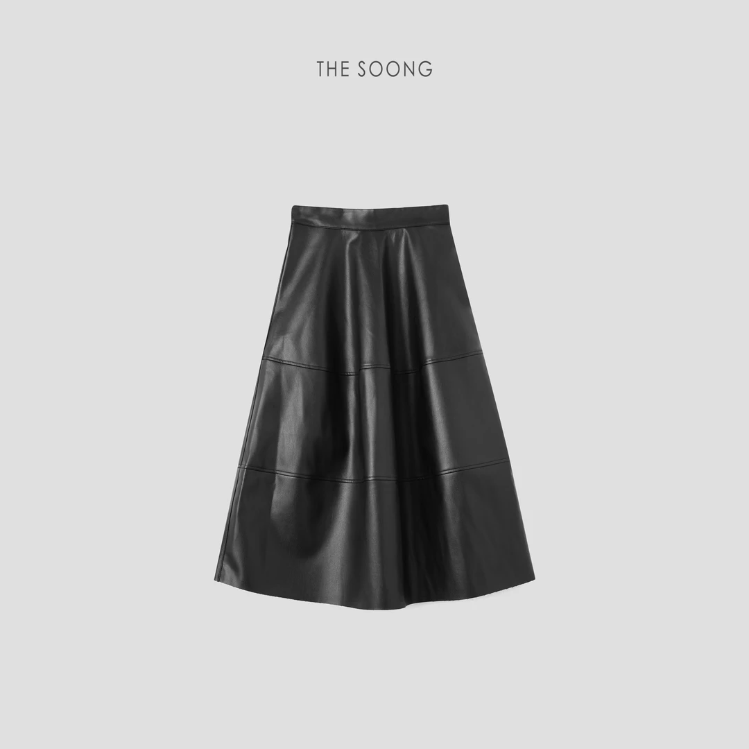 THESOONG|‘理想裙’黑色拼接立裁A字半身皮裙女HWQZ6697