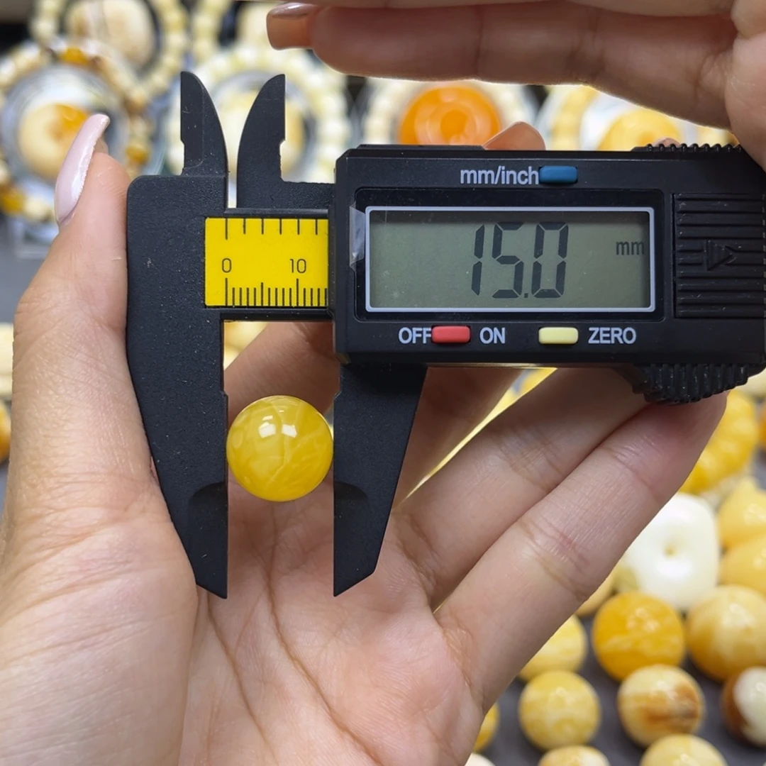 琥珀未镶嵌手串……