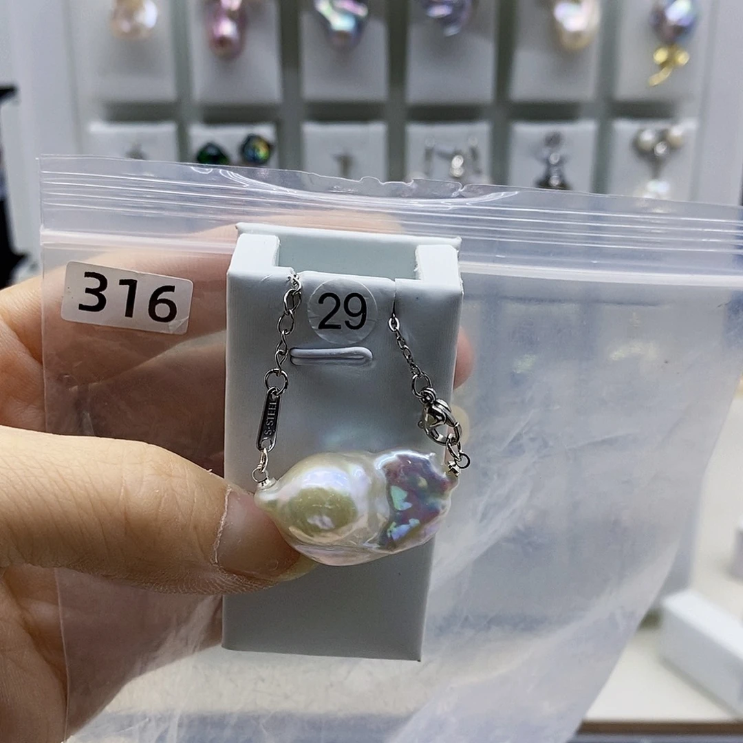 颈饰合金淡水珍珠