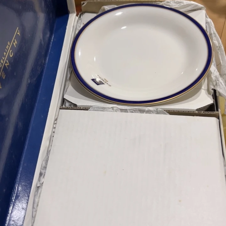 摆件C***3哈哈哈哈哈哈哈哈哈哈哈