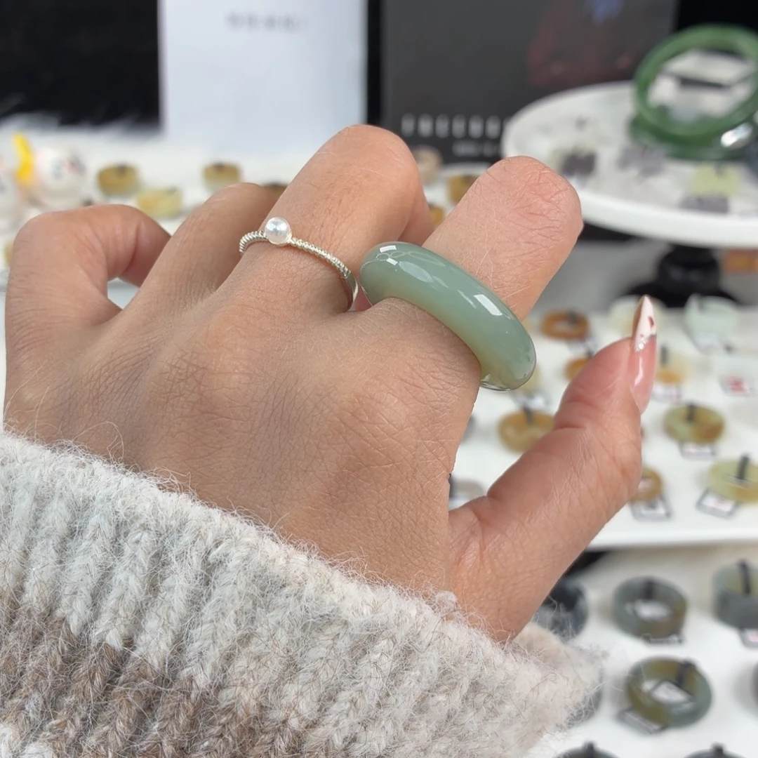 和田玉未镶嵌戒指Q21奶蓝甜甜圈17.3不退换