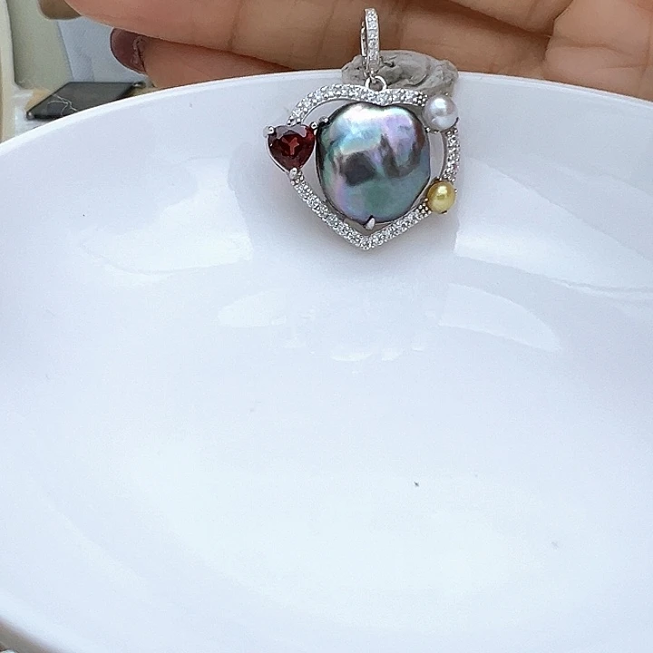 银S925镶嵌海水珍珠颈饰