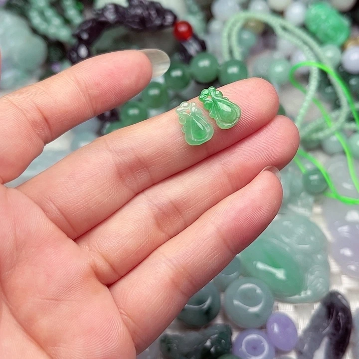 未镶嵌挂件翡翠翡翠