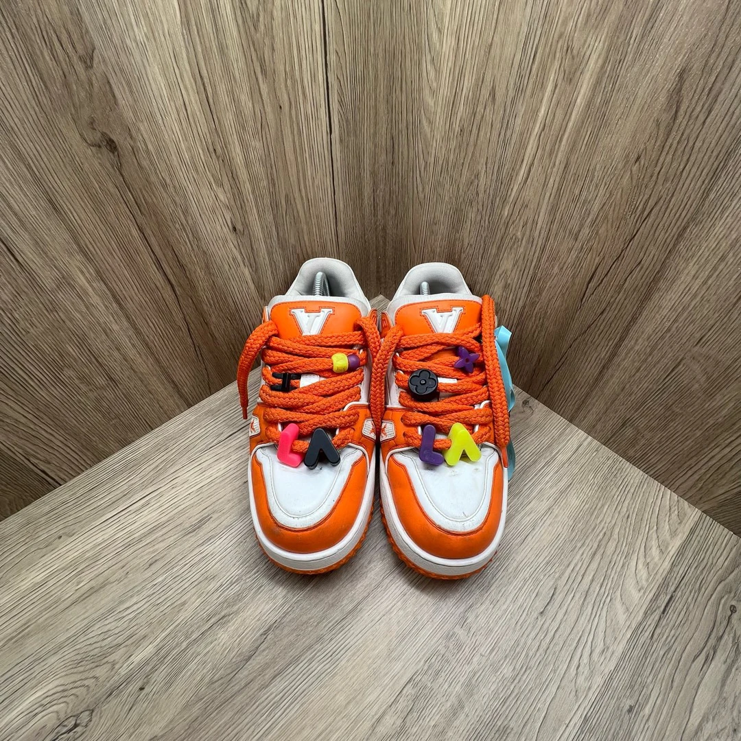 90新 LouisVuitton/路易威登 Trainer 白橙胖丁板鞋 41.5码/9新