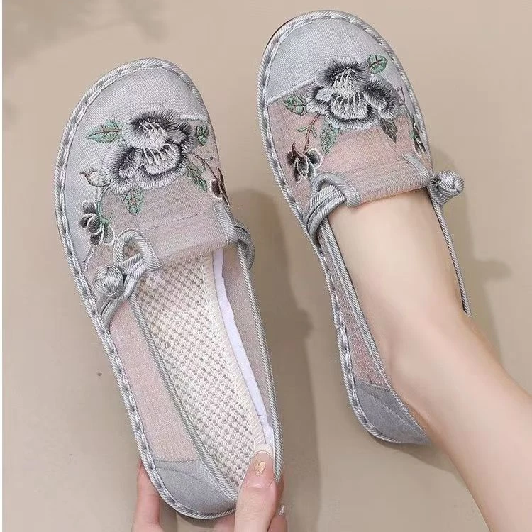 老北京布鞋女春夏新款民族风绣花汉服鞋网纱透气一脚蹬防滑妈妈鞋
