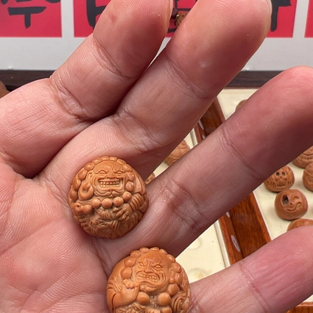 0***0吊坠核桃降龙伏虎两颗产品