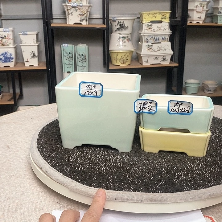 紫砂的花盆很漂亮4