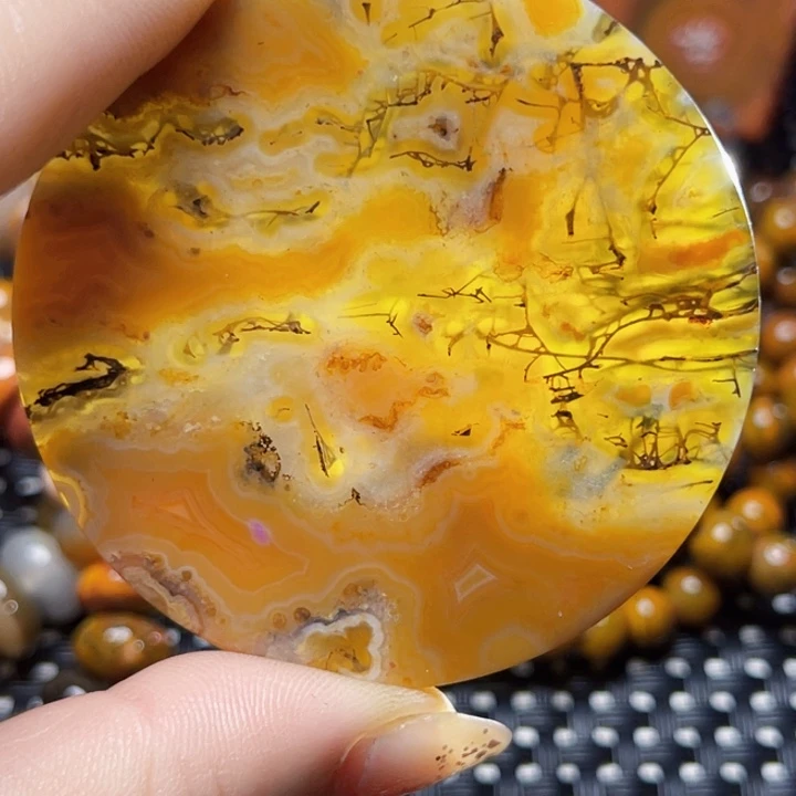 玛瑙/玉髓颈饰未镶嵌娟*