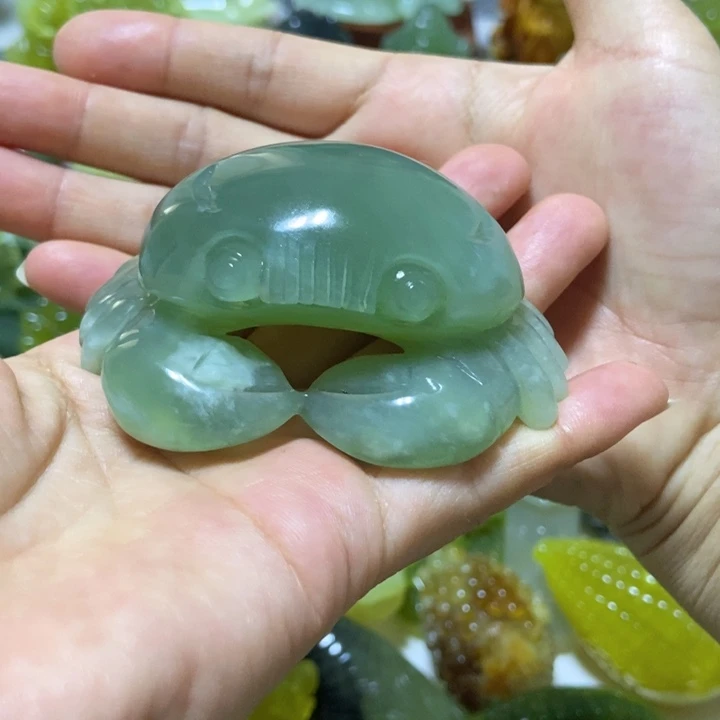 【闪购商品】未镶嵌蛇纹石玉把件