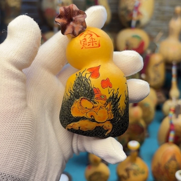 莎*墨刻明天发货包邮