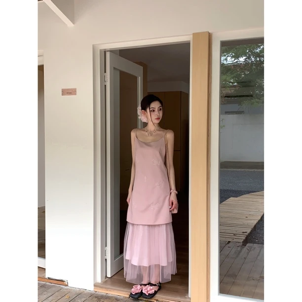 【赵小小&巨漂亮~精美灵动】28755 法式设计感不规则下摆拼纱连衣裙