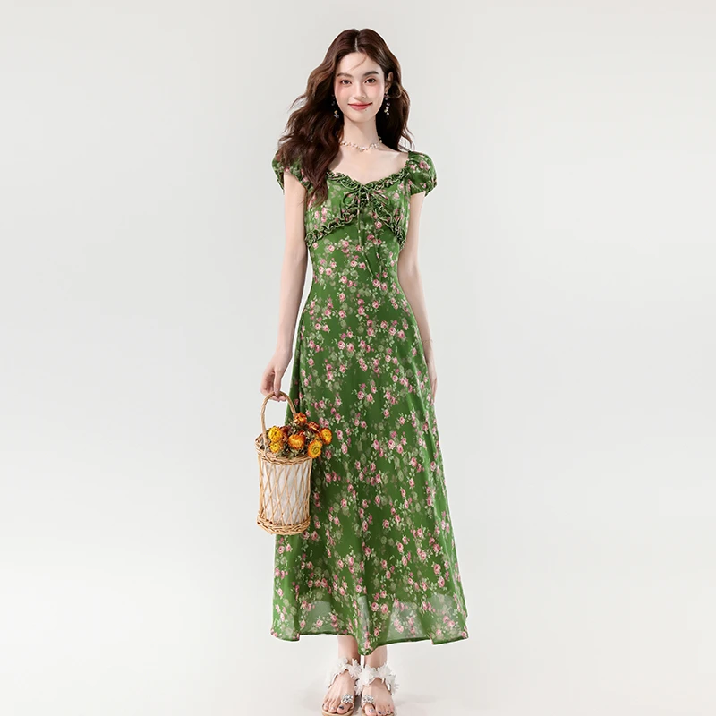 实拍2025夏季新款法式V领木耳边田园清新超显白小女人碎花连衣裙S