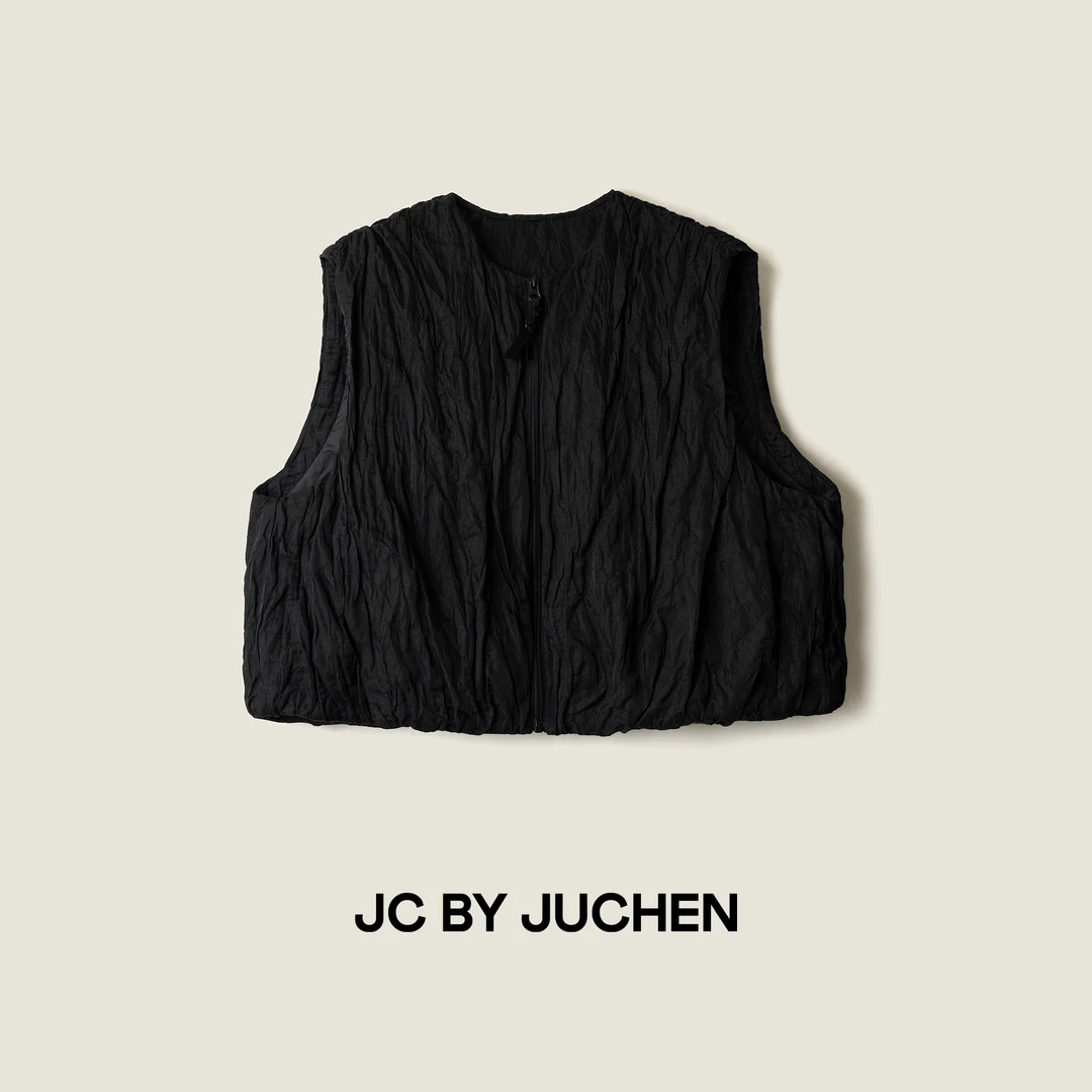 金属丝高温记忆褶皱肌理鹅绒马甲秋冬防风储温马夹FW106002-185