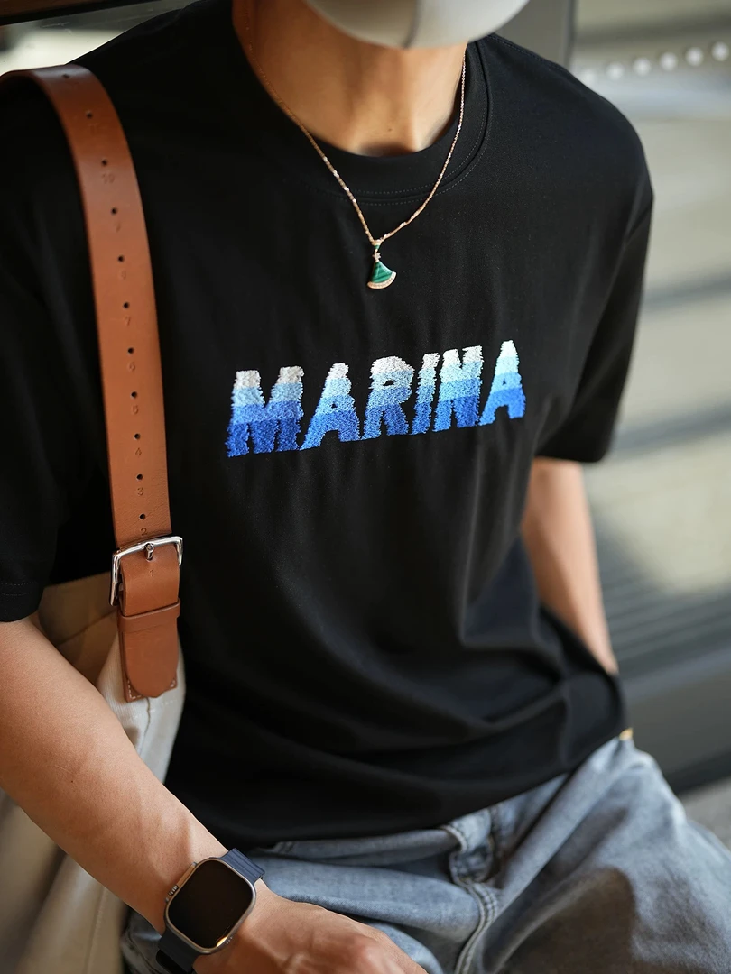 原创渐变炫彩字母刺绣短袖T恤男生夏季潮流情侣款简约半袖上衣