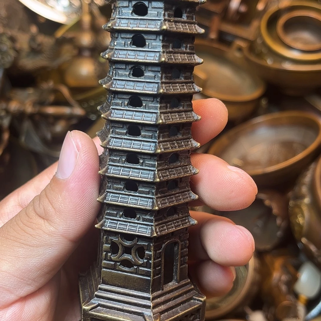 精美铜器工艺品等