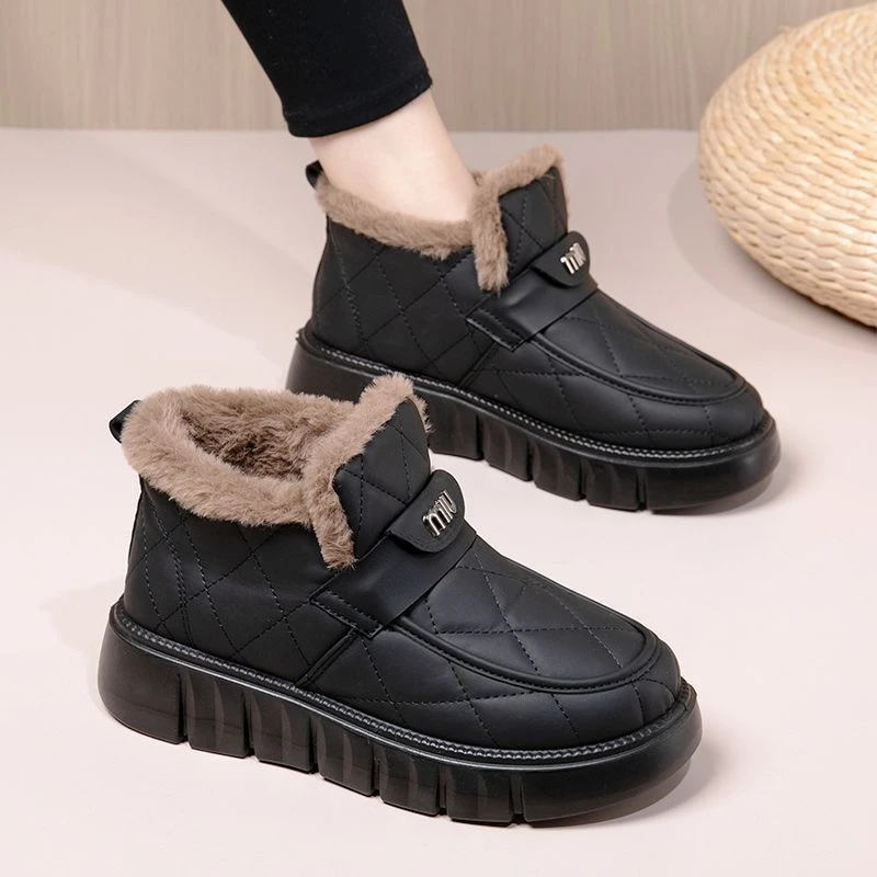 2025冬季绒款皮面加绒雪地靴防水防滑妈妈鞋小个子厚底增高女棉鞋