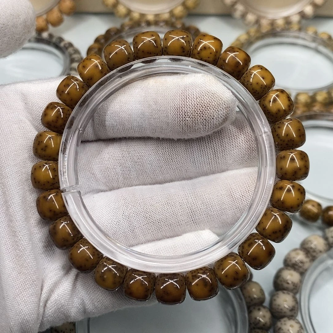 星月菩提手串9.5×8.5一物一图原生态同枝糯冰月朗星稀