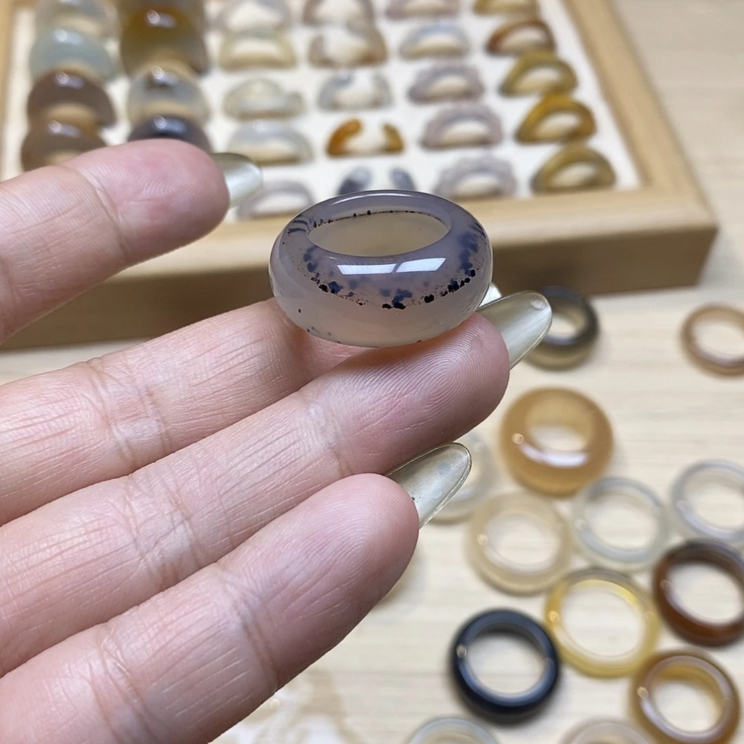 玛瑙/玉髓未镶嵌戒指A12港14不退换