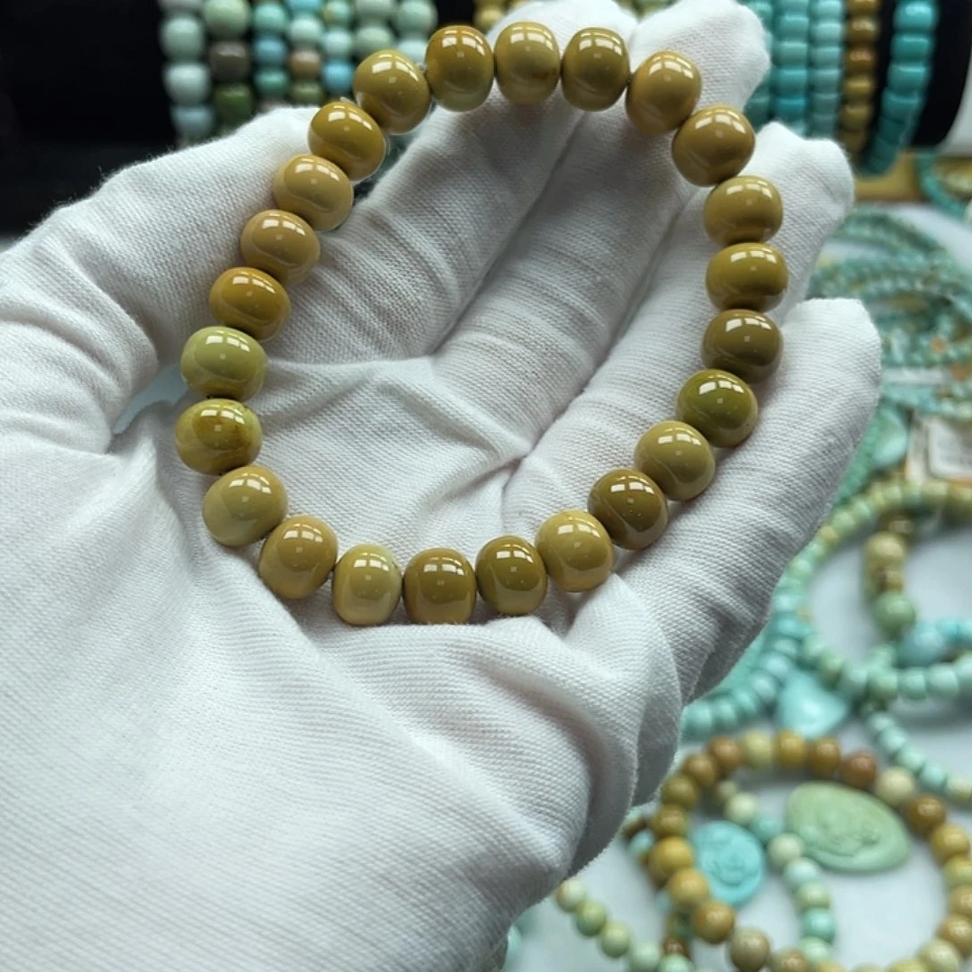 一***舟绿松石未镶嵌珠宝奇石