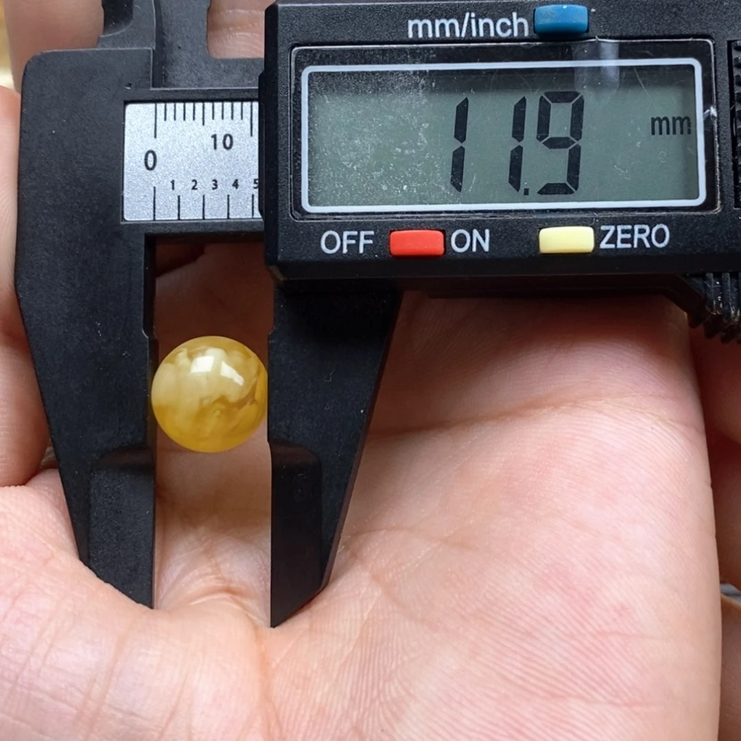 琥珀未镶嵌珠宝奇石蜜蜡圆珠