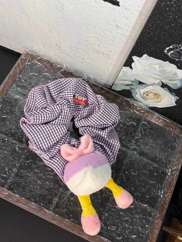 原创设计甜美风女发圈发绳百搭经典气质可爱简约韩版唐老鸭女朋友
