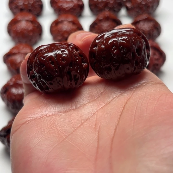 文玩核桃吊坠金蝉子