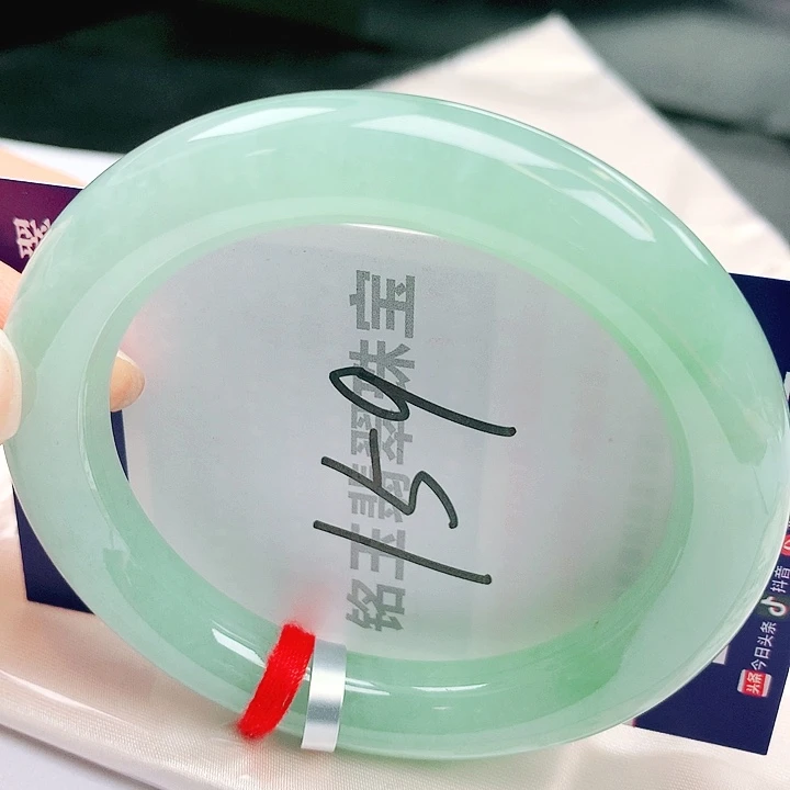 翡翠未镶嵌手镯缅甸天然a货翡翠手镯