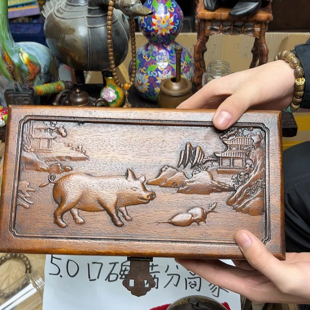 大叶紫檀（黑酸枝木类）