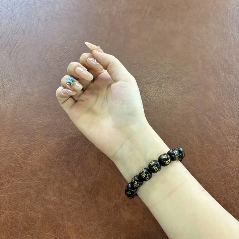 S-0153 精选手串搭配无礼盒