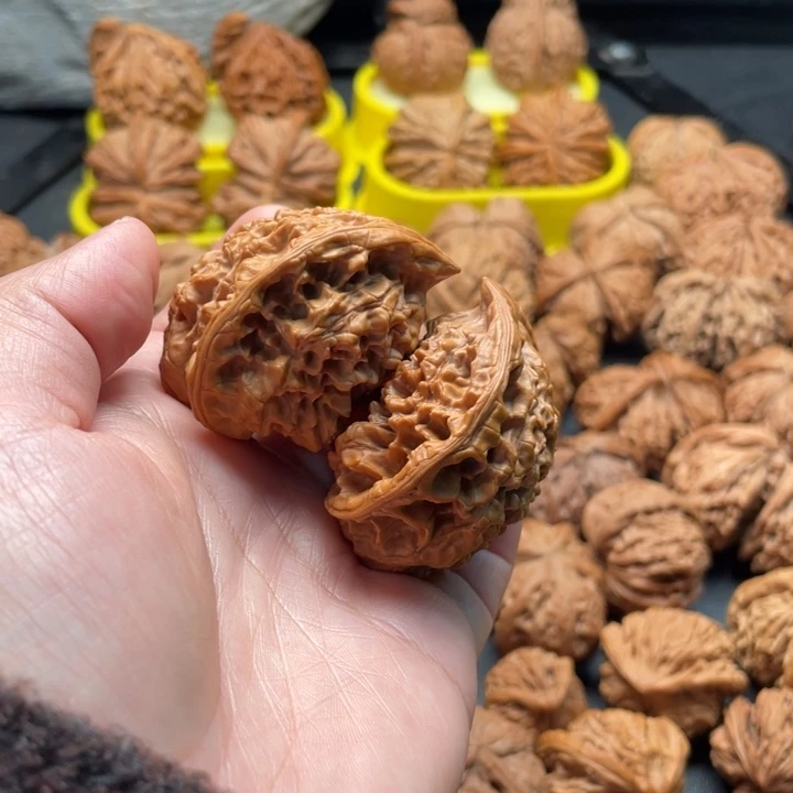 吊坠文玩核桃66官帽半壁蛇头