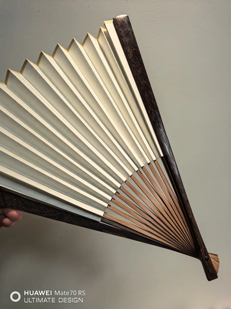 普工玉竹心鸡翅木折扇