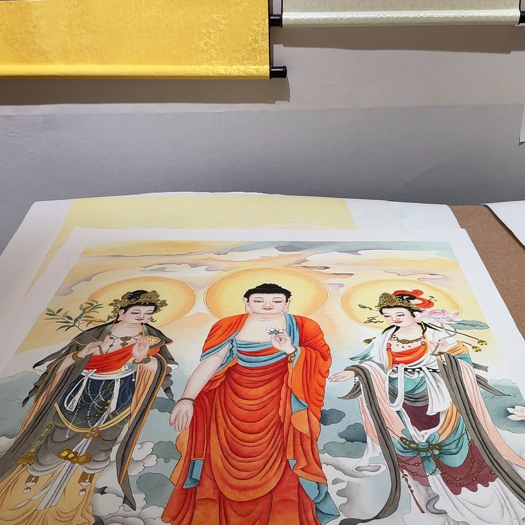 郭***红国画西方三圣一副作品
