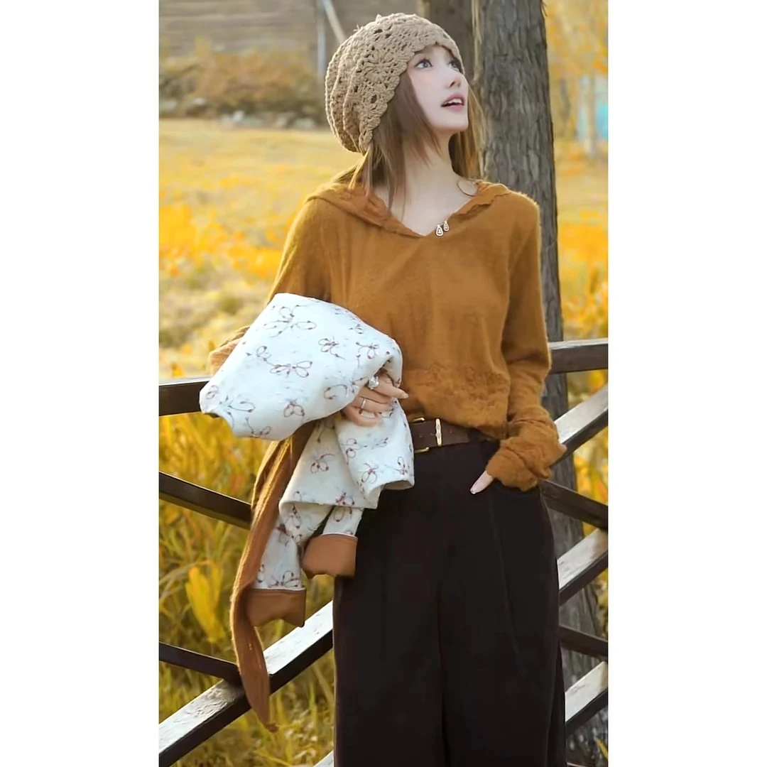 法式重工蕾丝钩花连帽针织衫女2025秋季新款修身显瘦绝美打底上衣