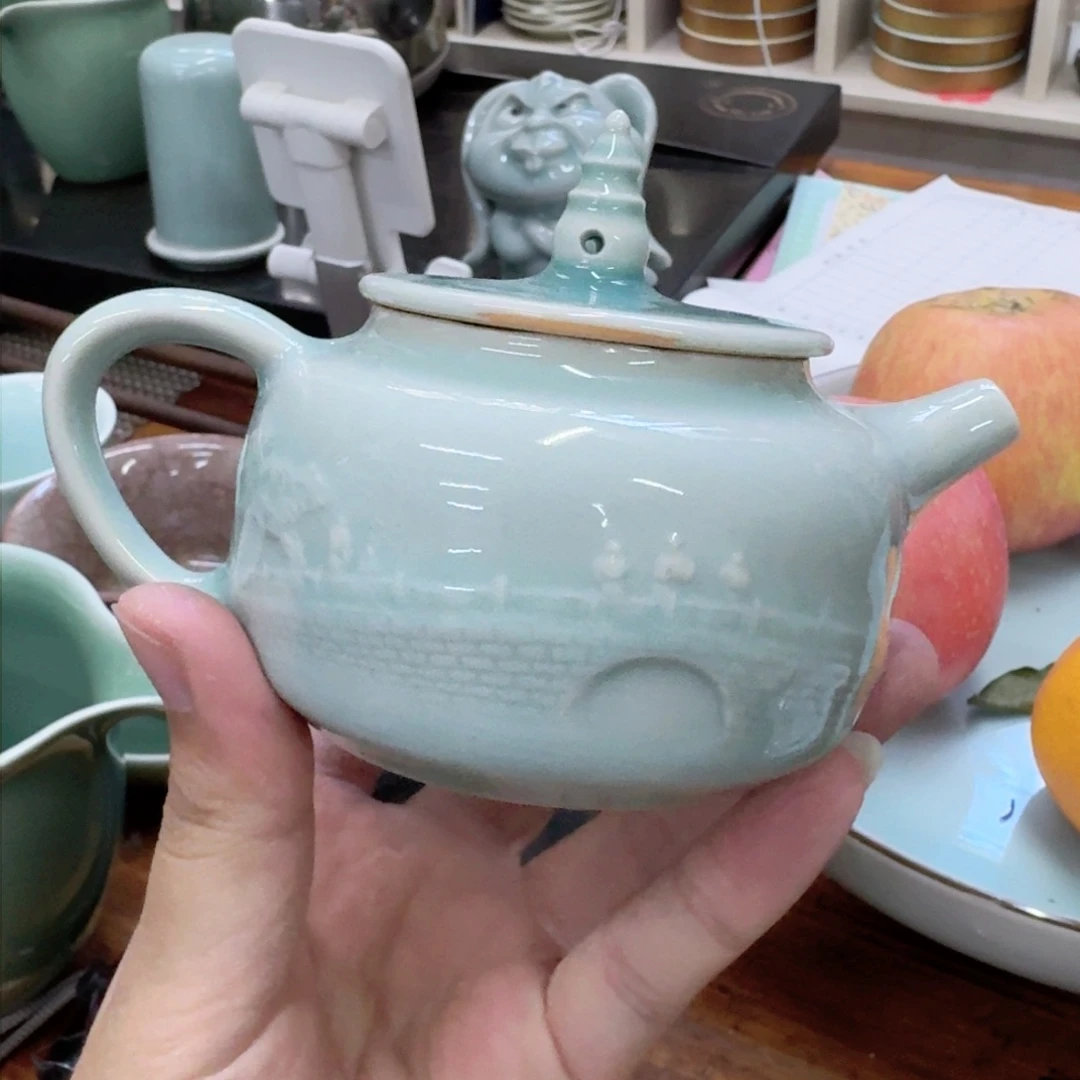 龙泉青瓷茶具微瑕6750