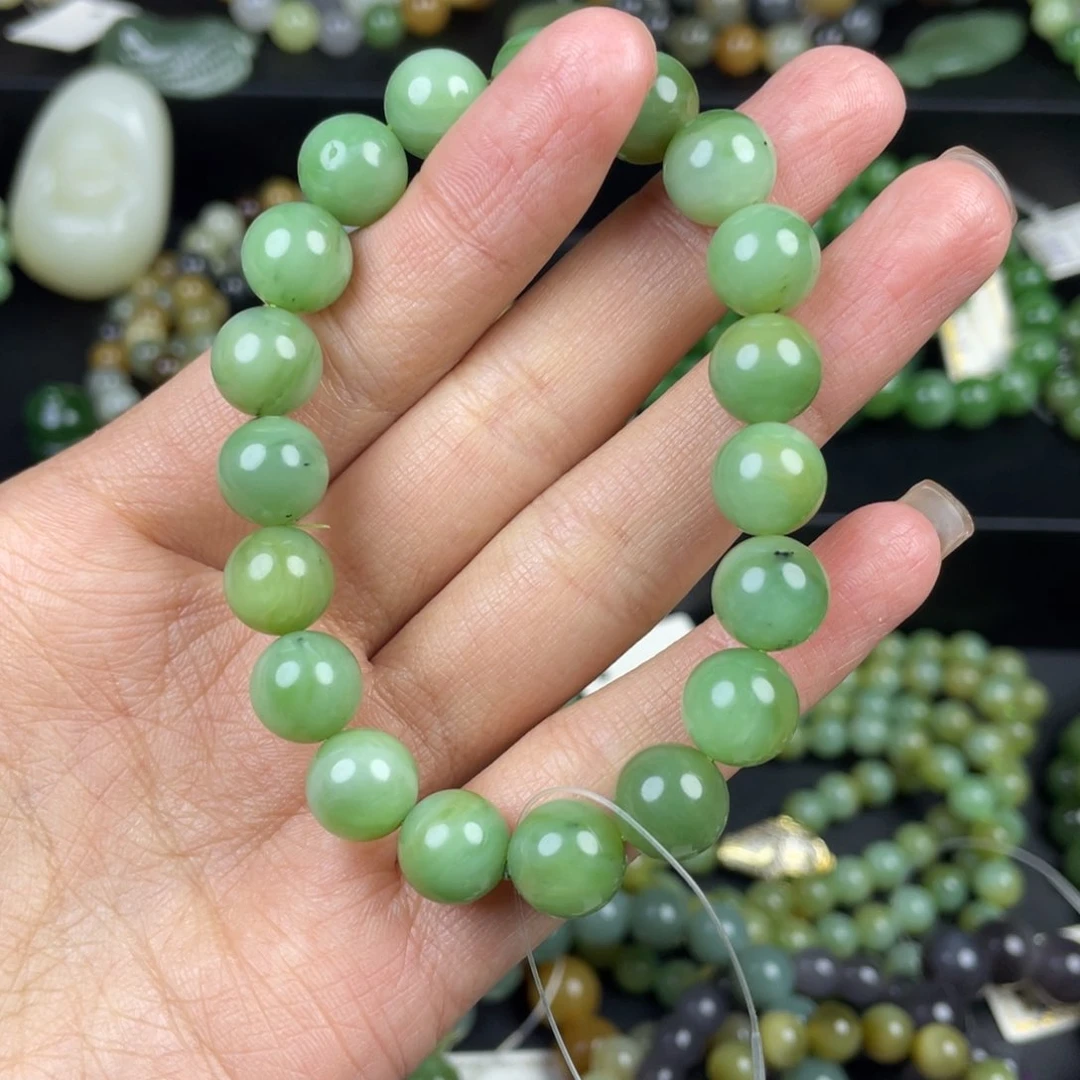 未镶嵌手链和田玉你****吗