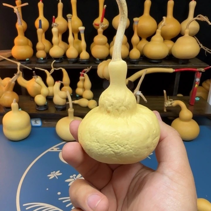 姚****）一物一图拍品退换偏远地区不包邮