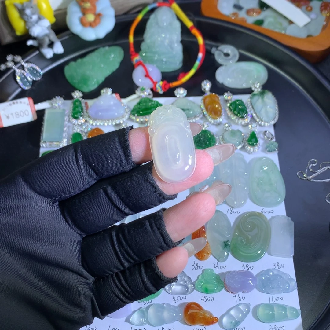 翡翠未镶嵌吊坠(不含链)冰福贝