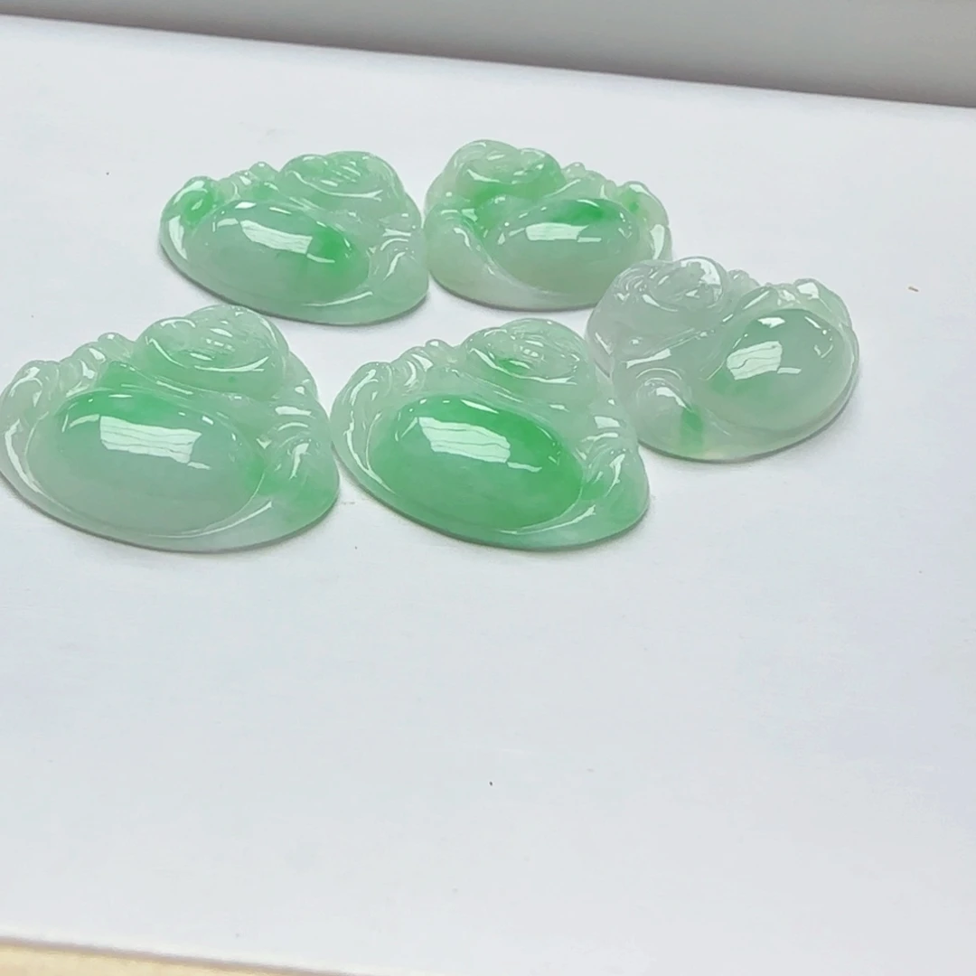 颈饰未镶嵌翡翠多样性发其一