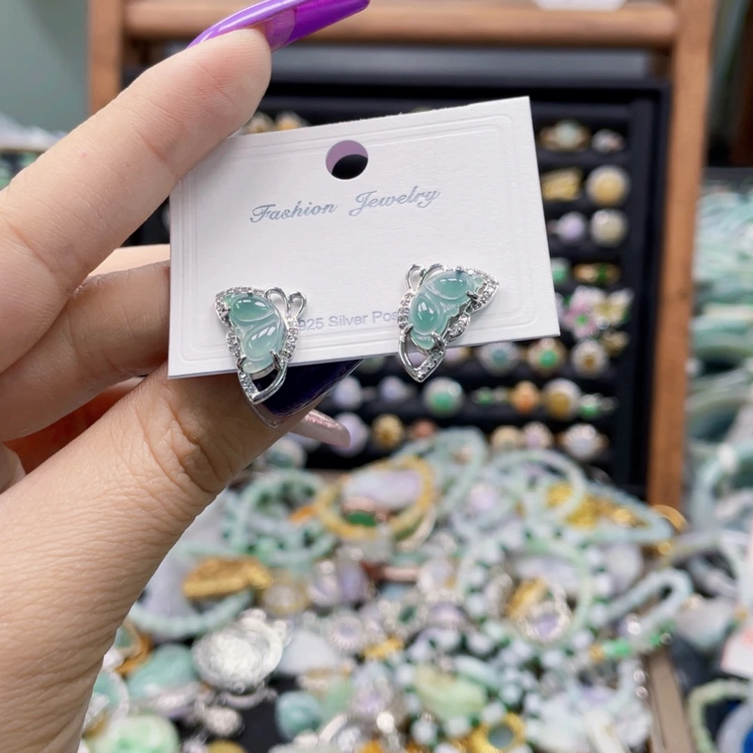 翡翠手镯未镶嵌天然翡翠Ａ货