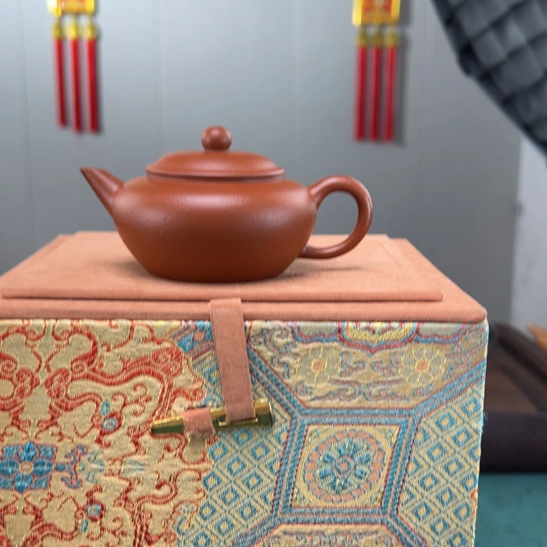 宜兴紫砂壶的制作微瑕