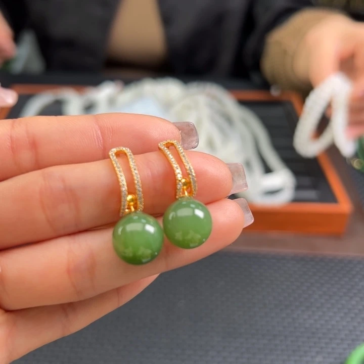 和田玉（碧玉）银S925镶嵌耳饰