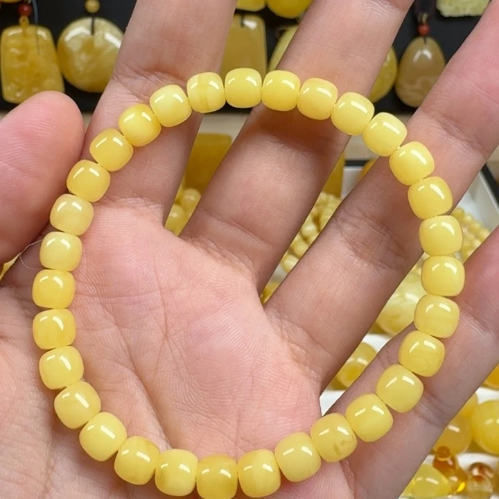 蜜蜡未镶嵌珠宝奇石