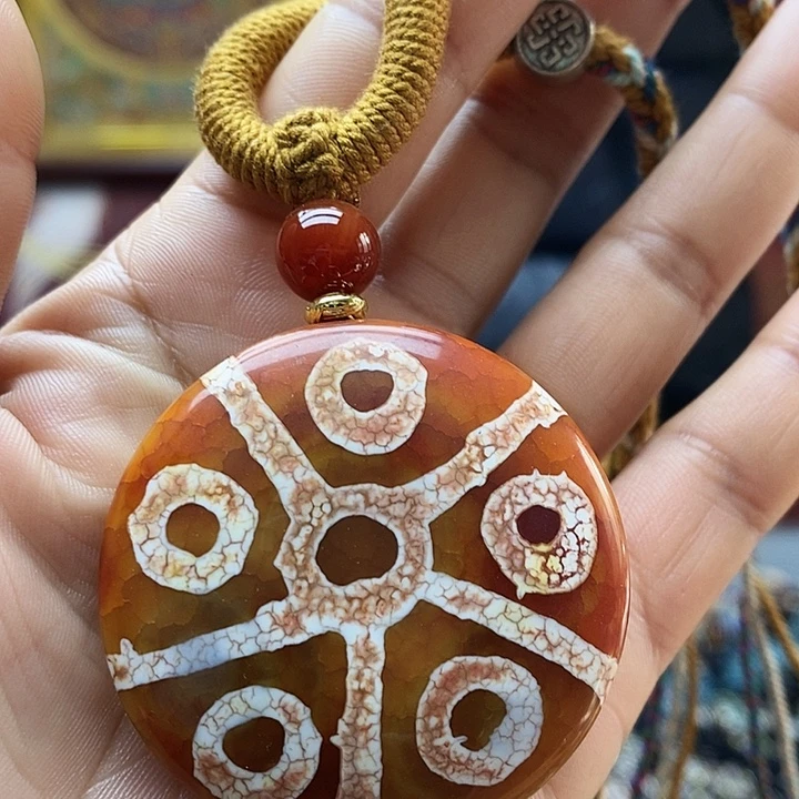 玛瑙/玉髓合金颈饰