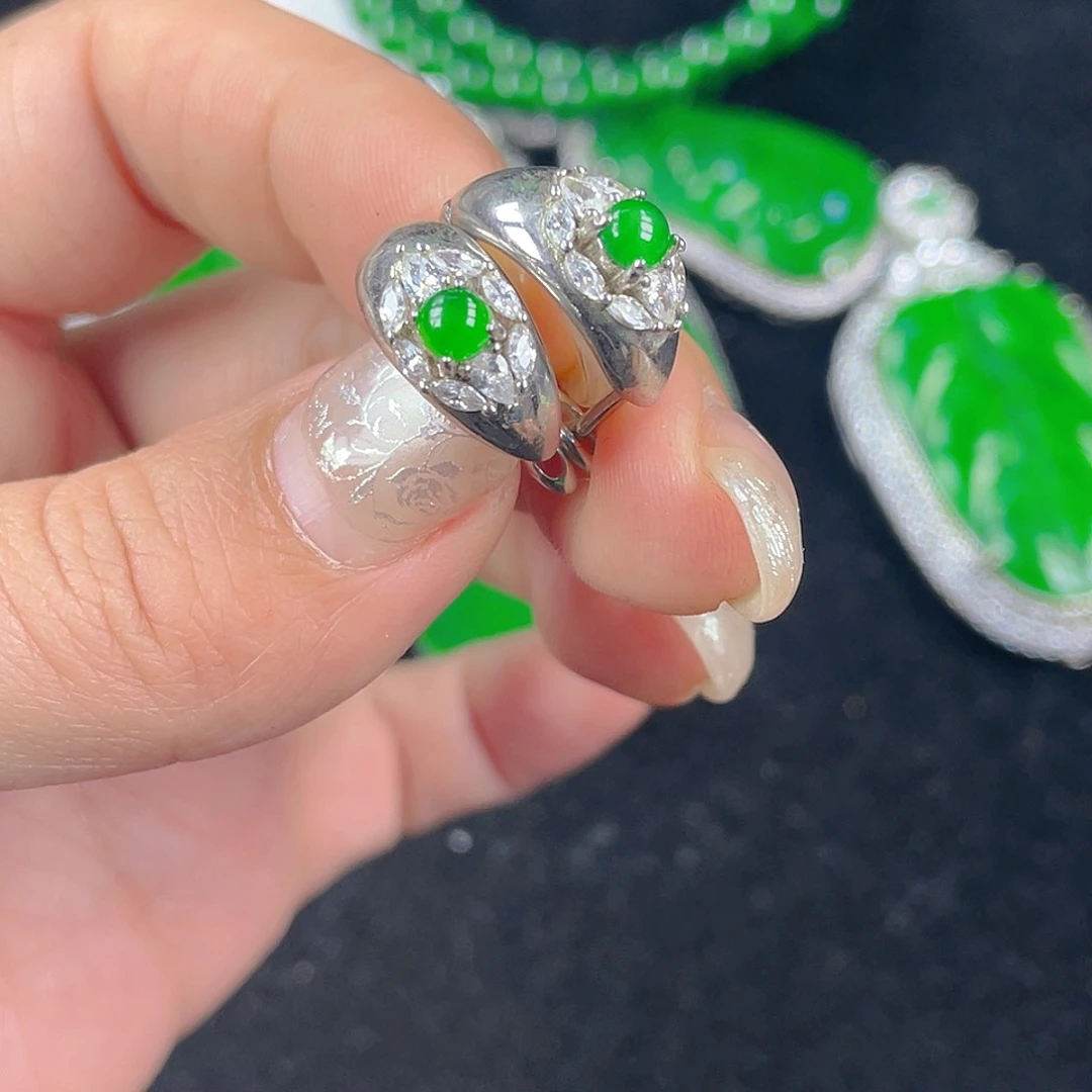 翡翠吊坠(不含链)银S925镶嵌