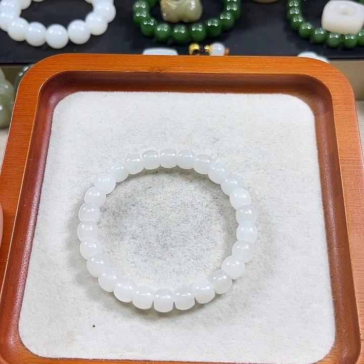 和田玉未镶嵌手链