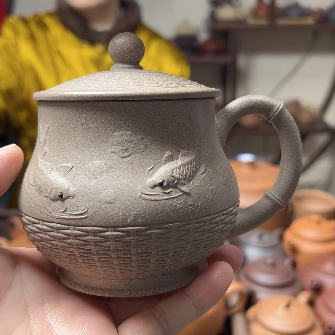 段泥茶杯380 cc左右的容量