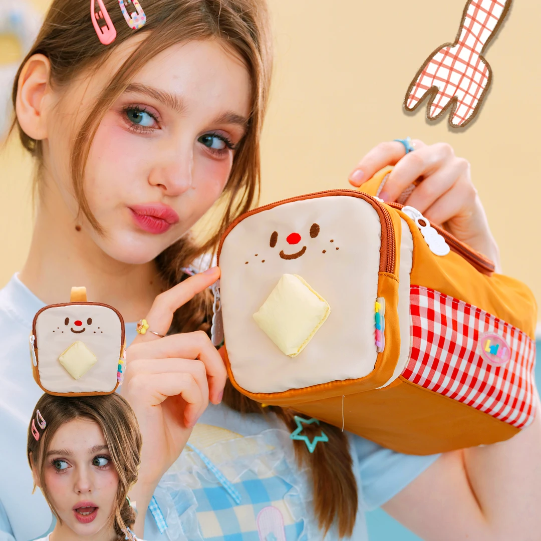 LOLA DESIGN美食家吐司化妆收纳包 便携式大容量手提旅行洗漱包包