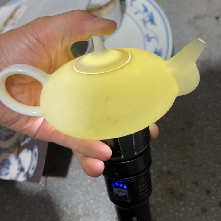 大球泥手工茶壶一个