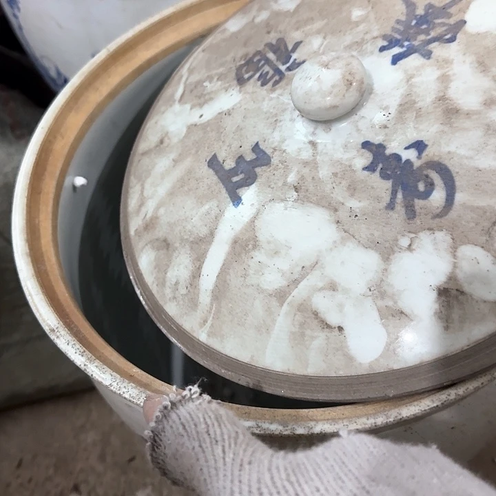 摆件晓**露景德镇陶瓷学院教授兼