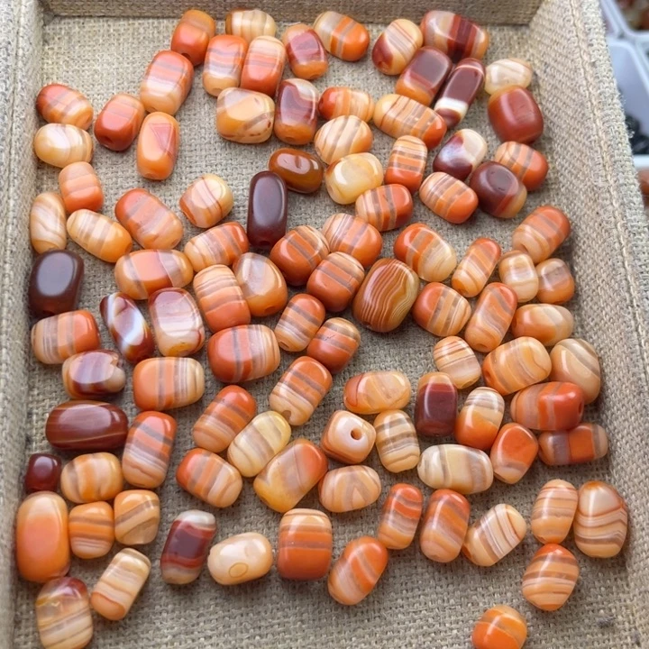 琉璃非金属1.6随机一颗